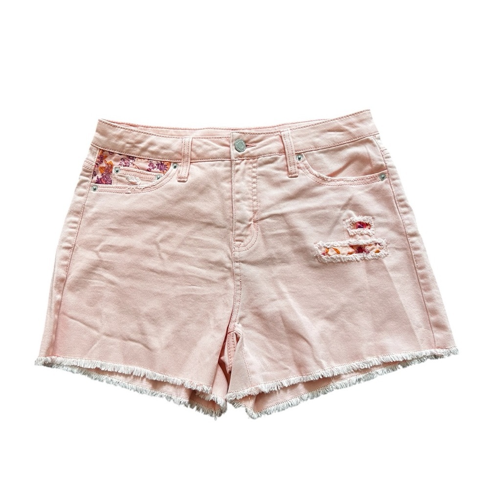 Time and Tru | size 4 | High rise short |